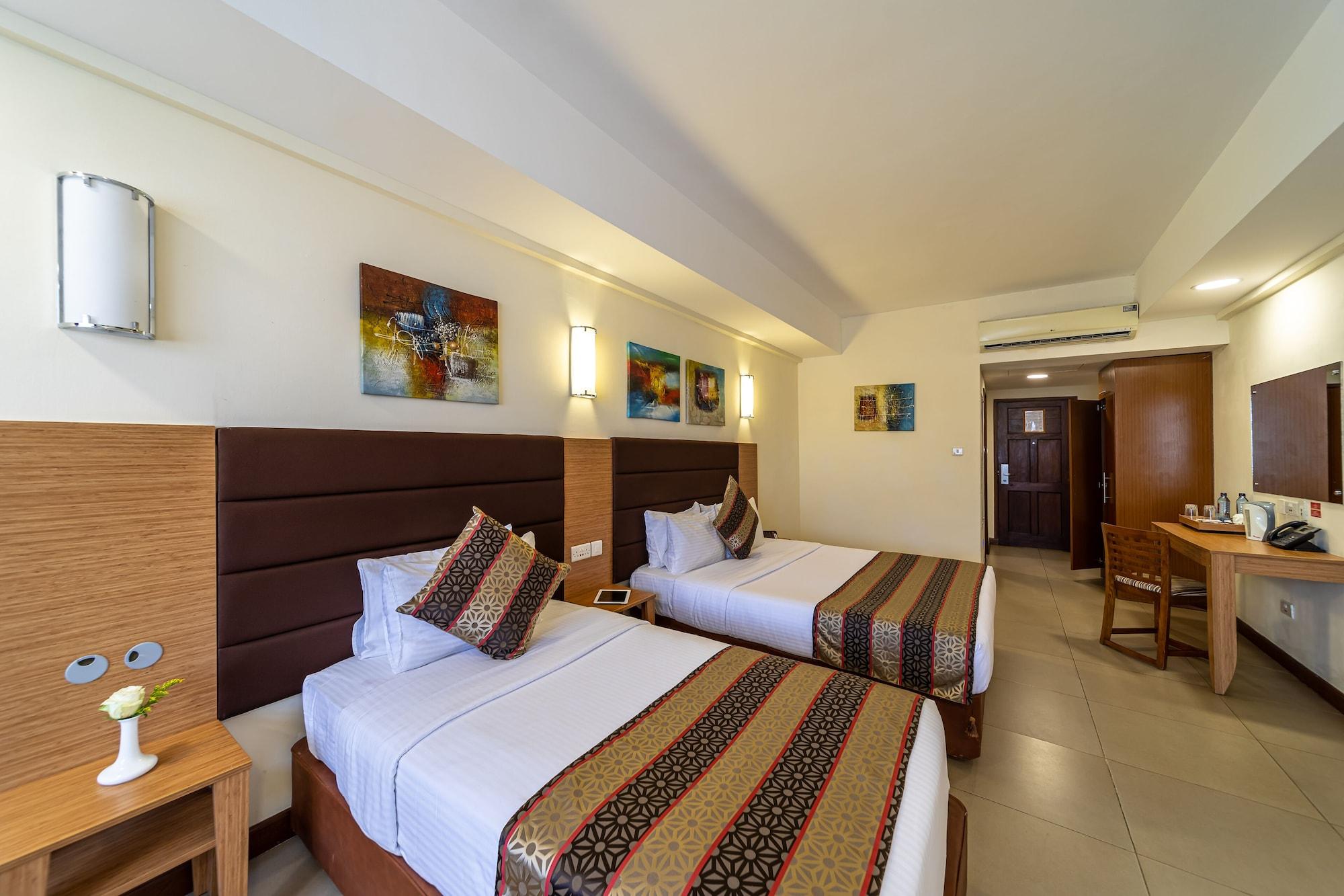 PrideInn Hotel Mombasa City Bagian luar foto